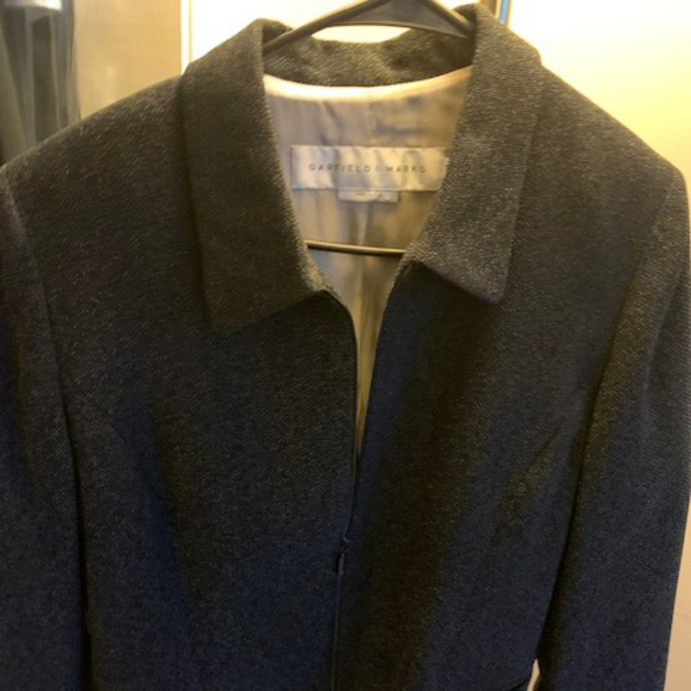 Garfield Marks womens suit
